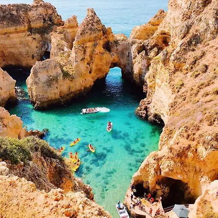 Welcoming In 80 M² With Shared Pool Apartment Albufeira