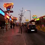 Welcoming In 80 M² With Shared Pool Appartement Albufeira