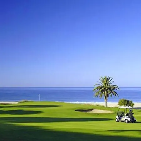 Apartamento Welcoming In 80 M² With Shared Pool