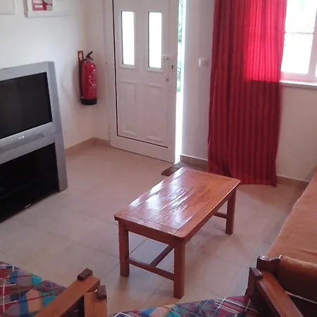 Appartement Welcoming In 80 M² With Shared Pool