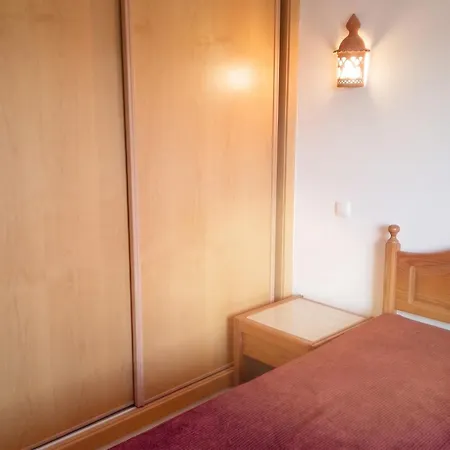 Welcoming In 80 M² With Shared Pool